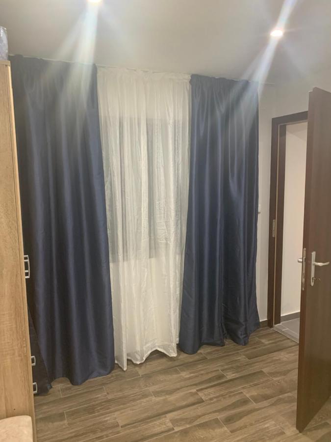 Toto Apartment Lukovo Šugarje Екстериор снимка