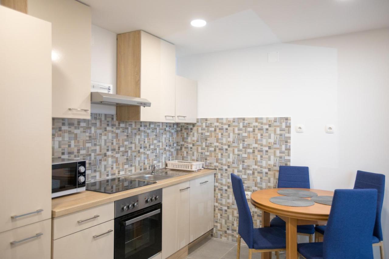 Toto Apartment Lukovo Šugarje Екстериор снимка